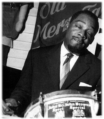 Kenny Clarke Drummerworld